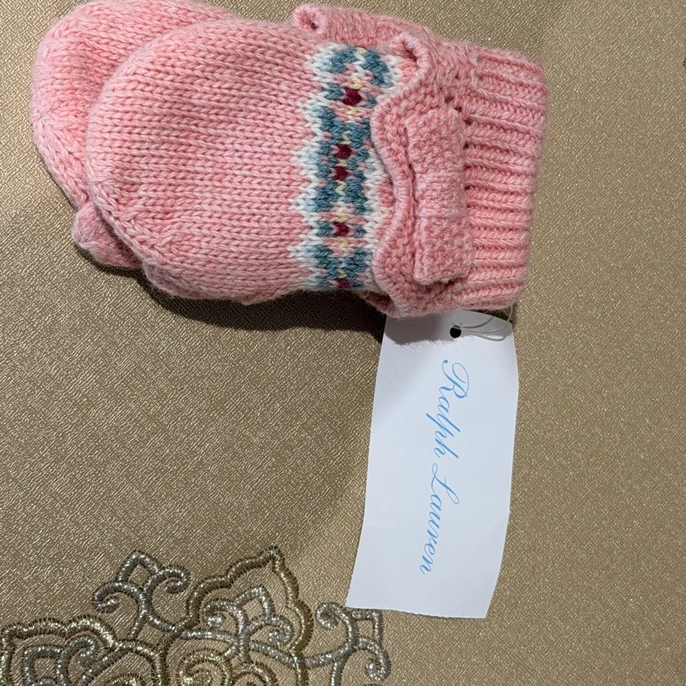 NWT Cozy Ralph Lauren Pink Knit Mittens for newborn